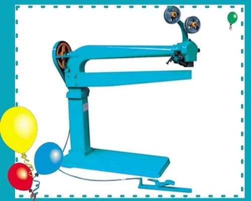 1-5mm ステッチ厚さの段ボール箱ステッチングマシン 120 釘