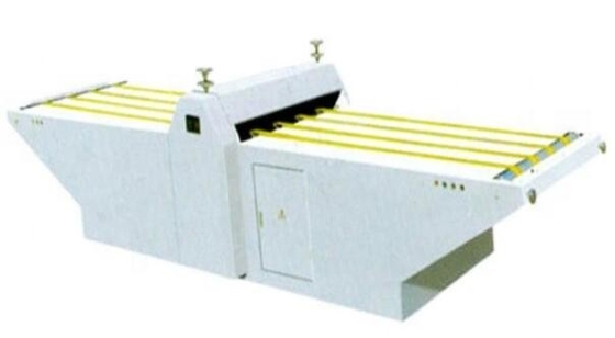 380v/50hz平面型抜き機械はカートン箱のボール紙を波形を付けた